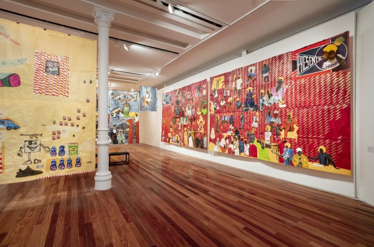 Maxwell Alexandre, exhibition view, Pardo é Papel, Museu de Arte do Rio, 2019/2020. © Maxwell Alexandre, Photo: Gabi Carrera